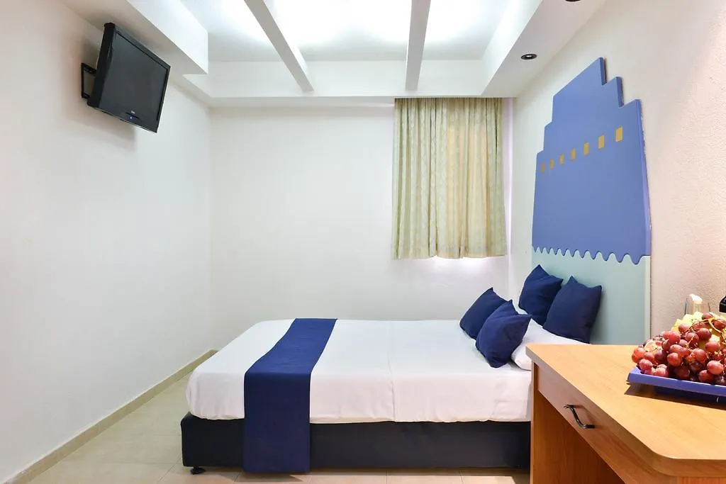 Hotel Club In Eilat - Coral Beach Villa Resort