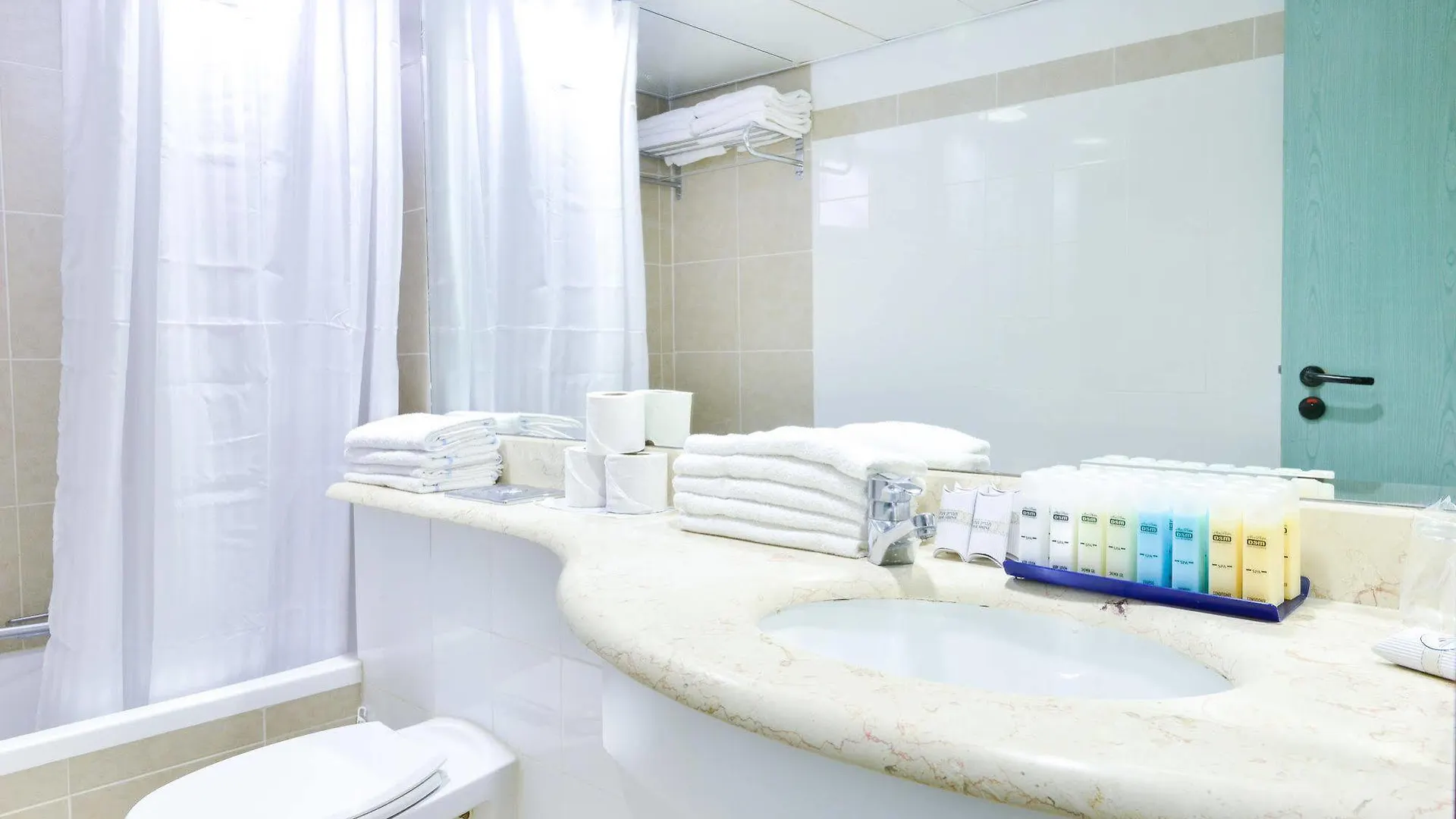 Club In Eilat - Coral Beach Villa Resort Hotel